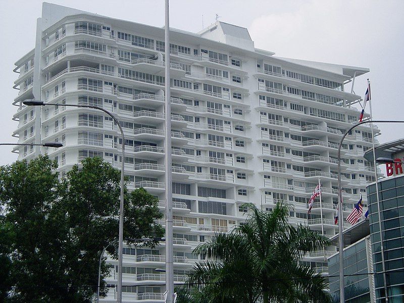 File:Wikipedia-TTDI-Plaza-Residences.jpg