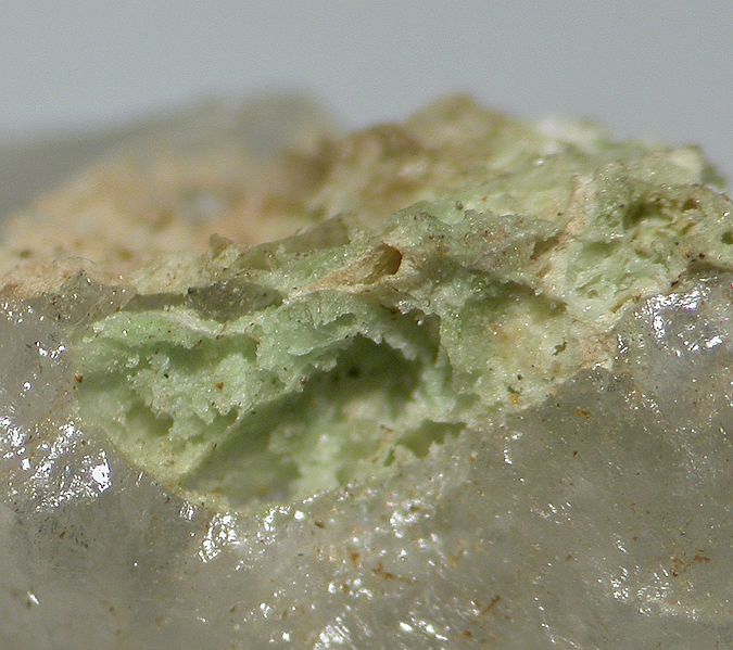 File:Zairite-520947.jpg