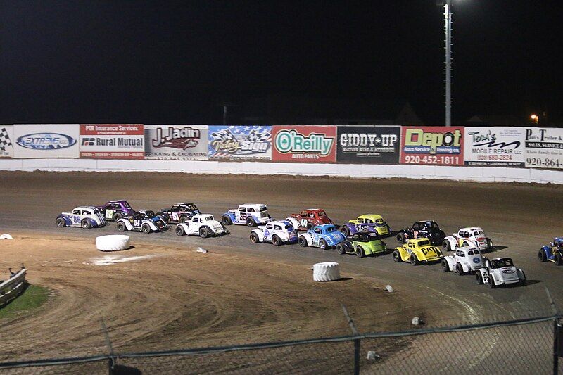 File:2016USDirtLegendsProField141Speedway.jpg