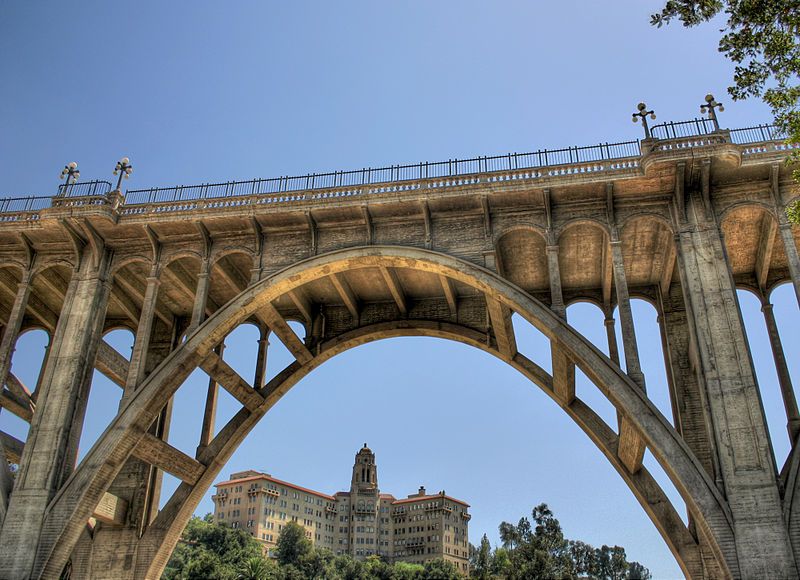 File:Bridge in Pasadena.jpg