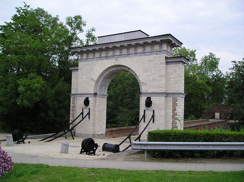 File:BrusselsePoort.JPG