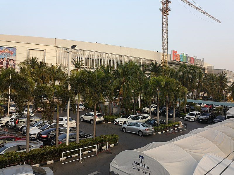 File:Fashion Island.jpg