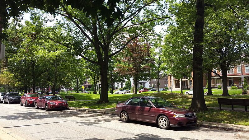 File:Friendship parklet.jpg