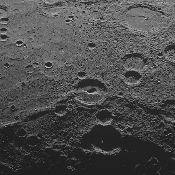 File:Geddes crater EW0221064213G.jpg