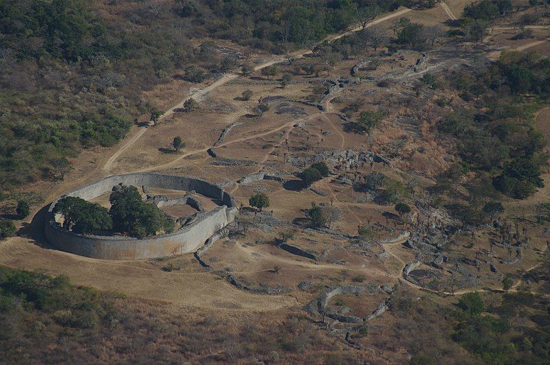 File:Great-zim-aerial-looking-West.JPG