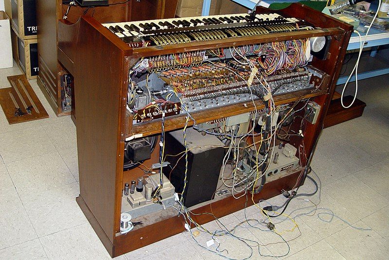 File:Hammond A-100 inside-1.jpg