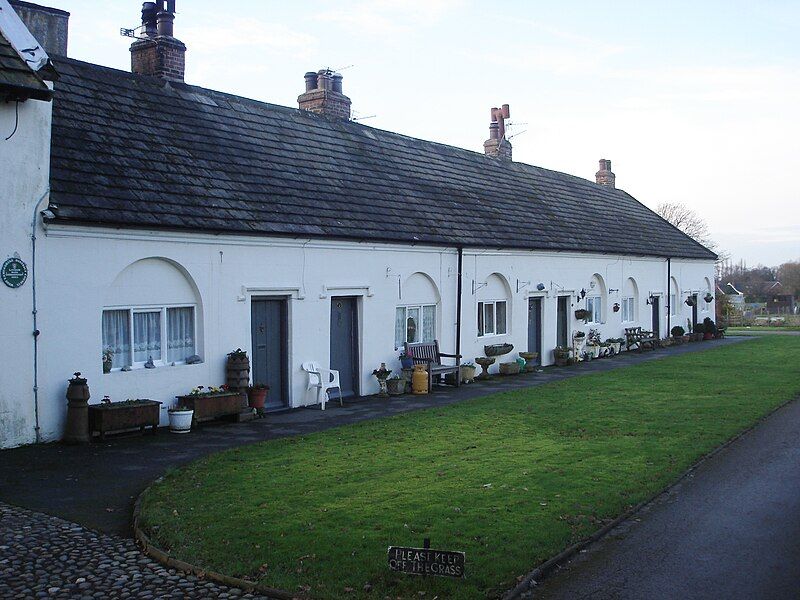 File:Lathom Almshouses.JPG