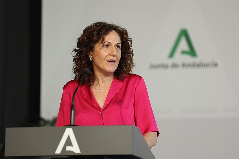 File:Nuria López Marín2.jpg