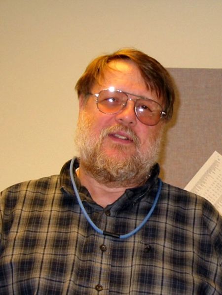 File:Ray Tomlinson.jpg