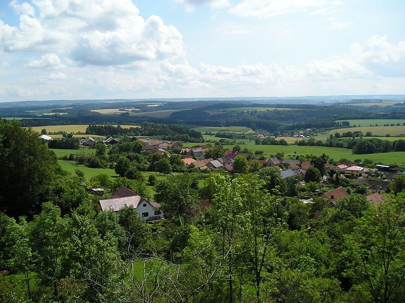 File:Střemošická stráň, Poklona-07-2011-13.JPG