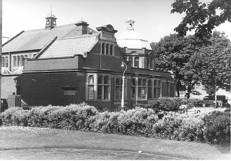 File:StAnnesLibraryc1980.JPG