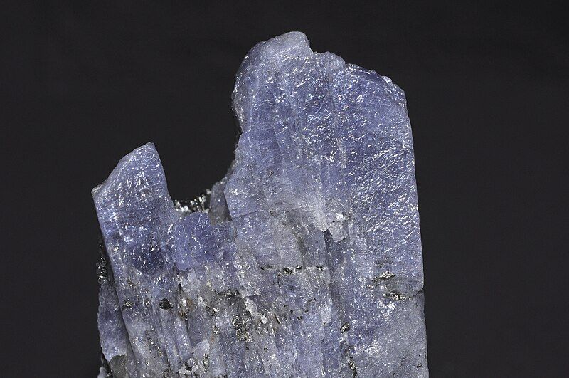 File:Tanzanite 1(Tanzanie).jpg