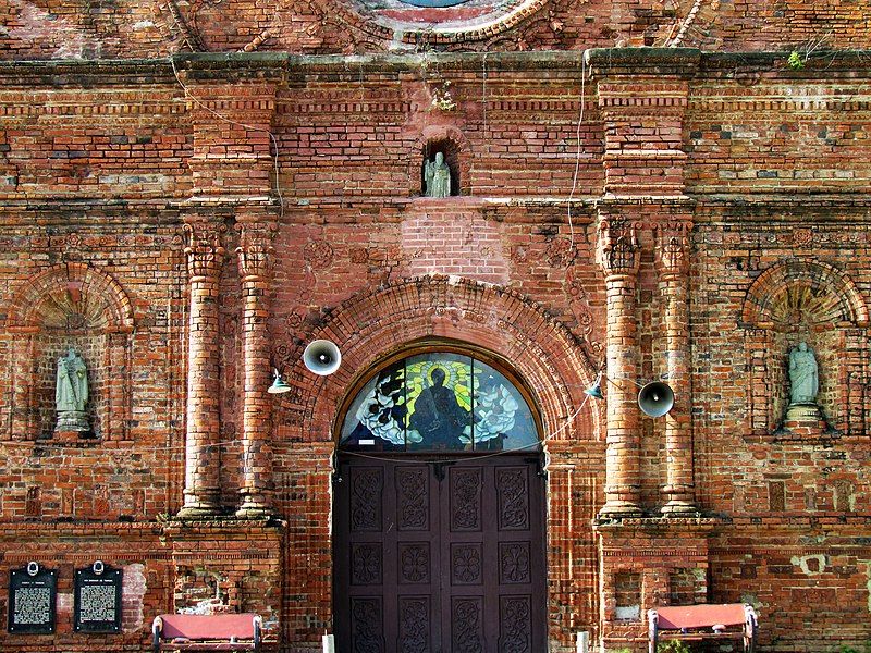 File:Tumauini Church.jpg