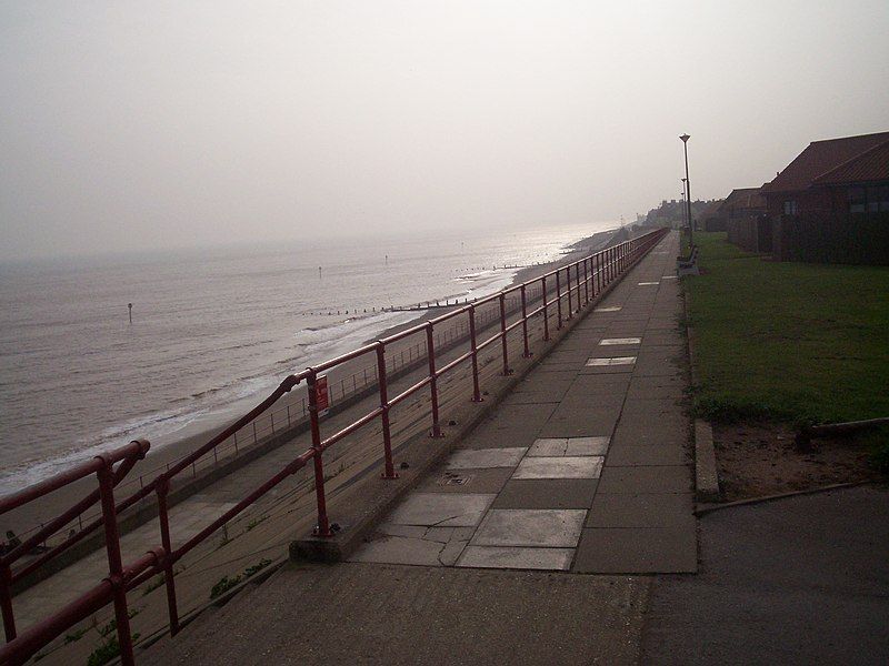 File:Withernsea sea 28.jpg