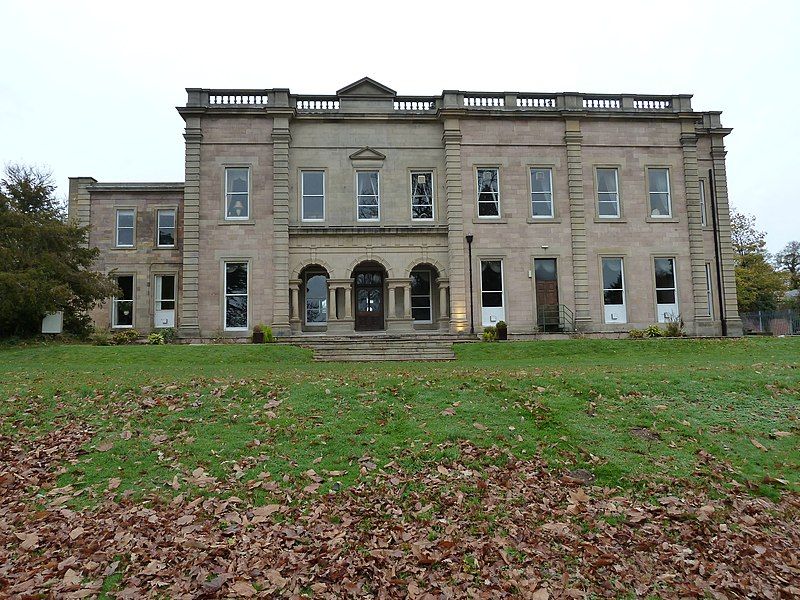 File:Alfreton House 2010.jpg