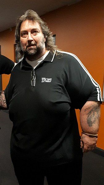 File:Andy fordham-1520889593.jpeg