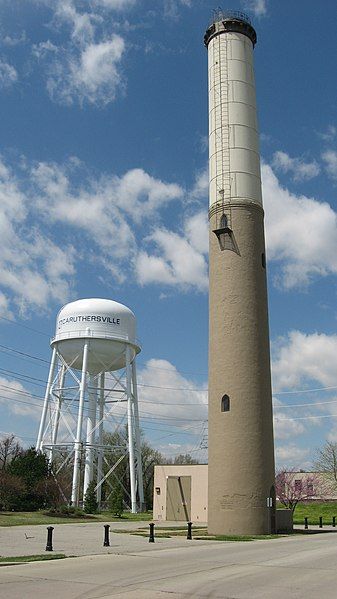 File:Caruthersville water towers.jpg