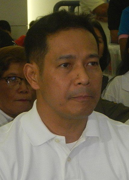 File:Daniel Fernando (cropped).jpg