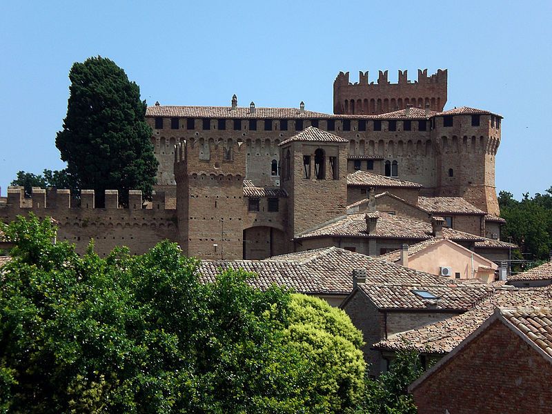 File:Gradara.jpg