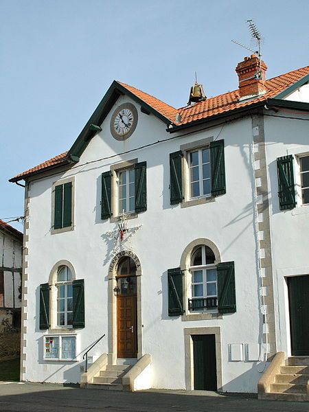 File:Halsou Mairie.jpg