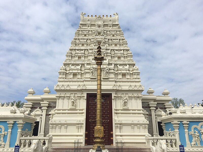 File:HinduTempleOfSt.Louis.jpg