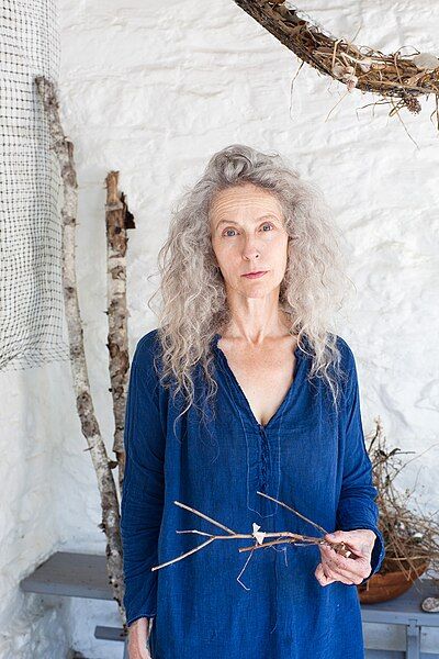 File:Kiki Smith 8229.jpg