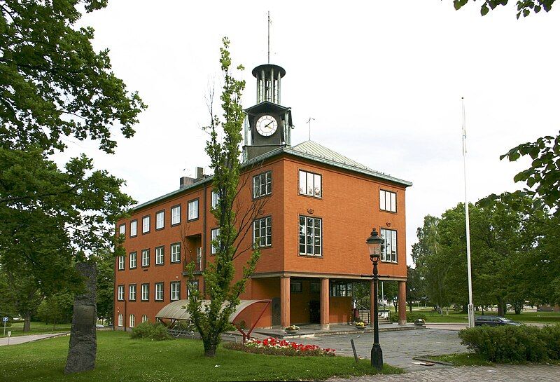 File:Ludvika stadshus.jpg