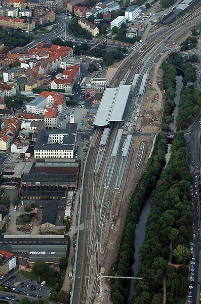 File:Luftbild Erfurter Hauptbahnhof.jpg