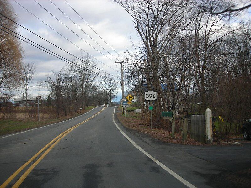 File:NY 396 eastbound.jpg