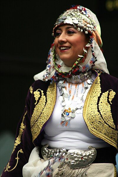 File:Turkish dancer.jpg