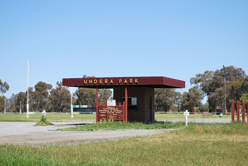 File:Undera Park 001.JPG