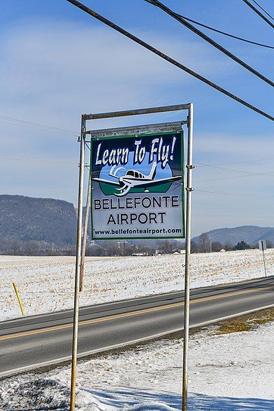 File:Bellefonte Airport.jpg