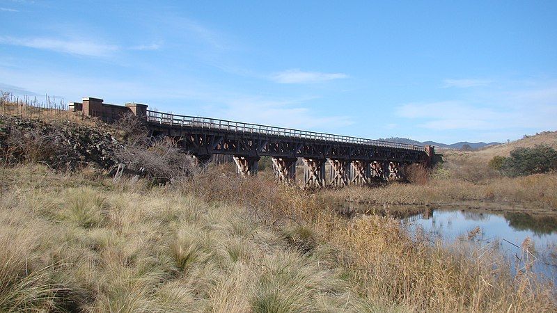 File:Bredbo River bridge.jpg