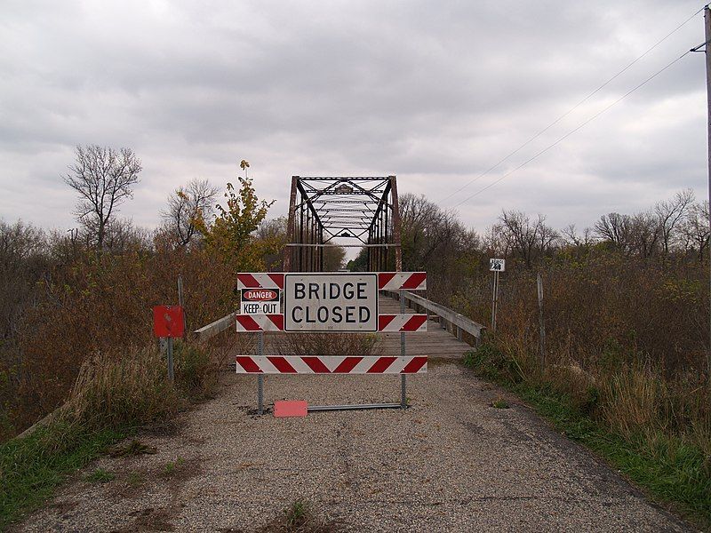 File:Caledonia Bridge 2.jpg