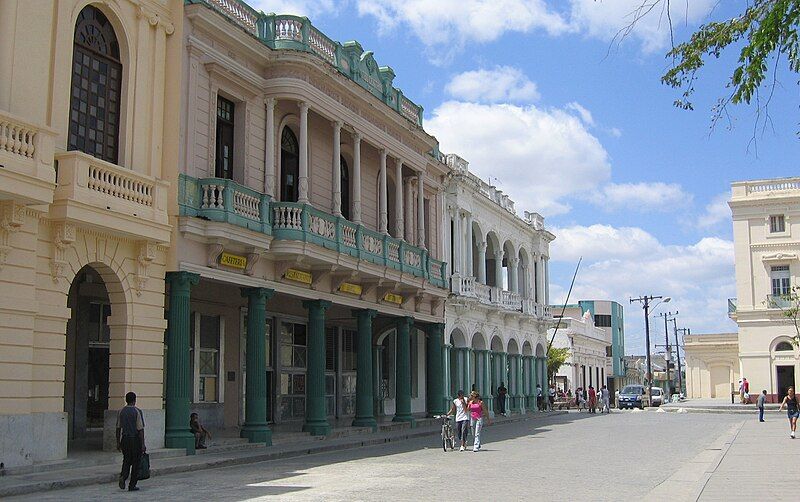 File:Calle Parque SC.JPG