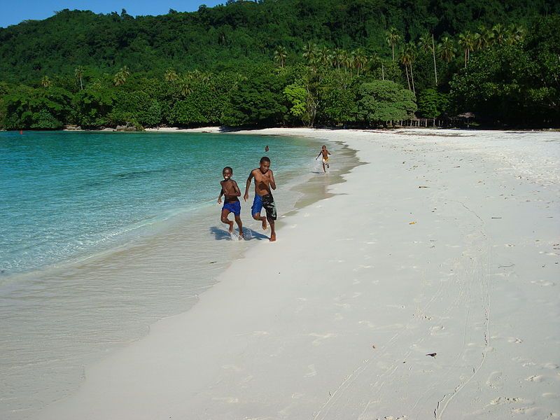 File:Champagne Beach Vanuatu.JPG