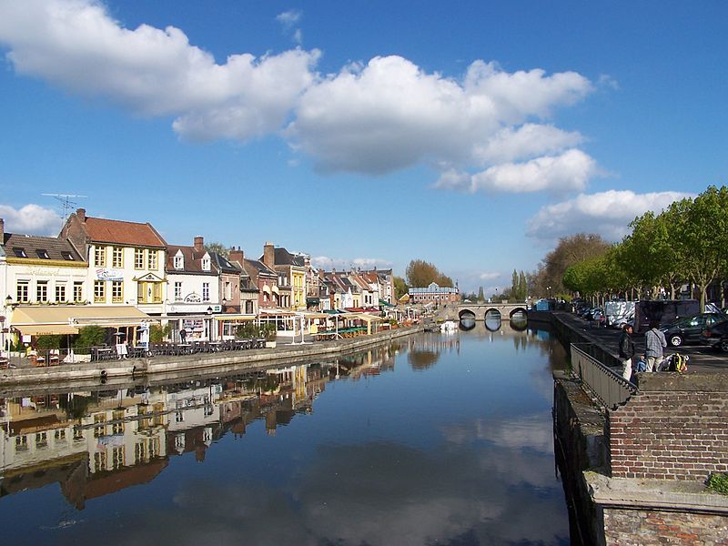 File:Quai belu amiens.JPG