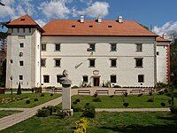 Vay Castle in Vaja