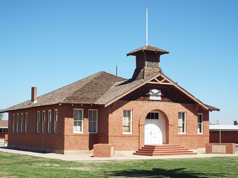 File:Buckeye-Liberty School-1910-2.jpg