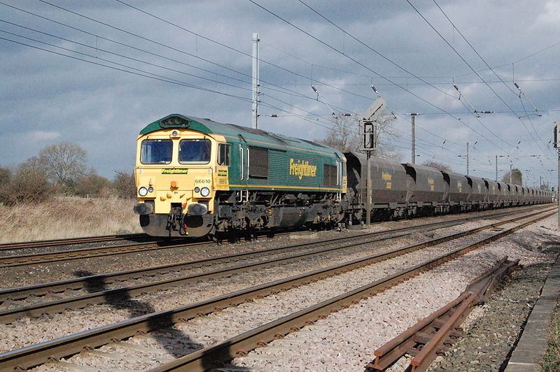 File:CLASS66LOCOMOTIVE.JPG