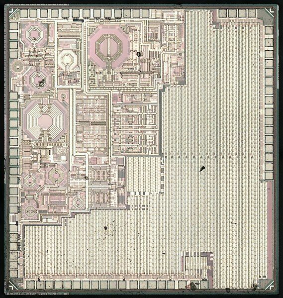 File:ESP8266-HD.jpg