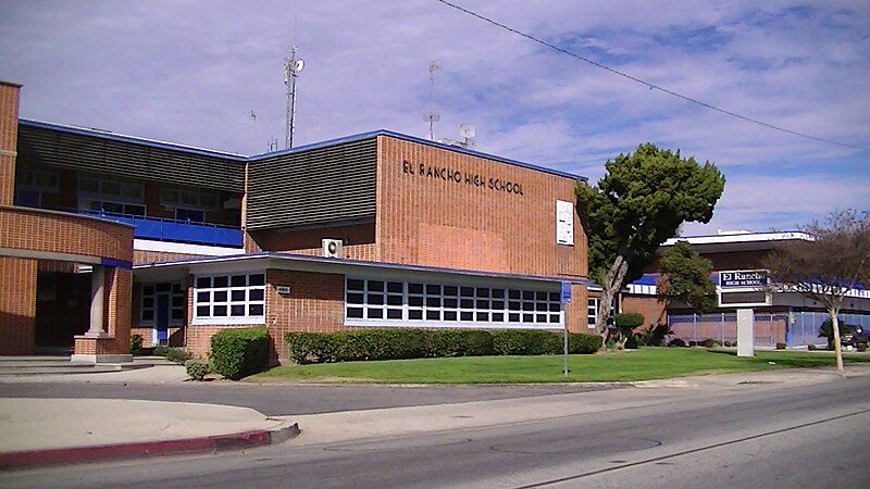 File:ElRanchoHS.JPG