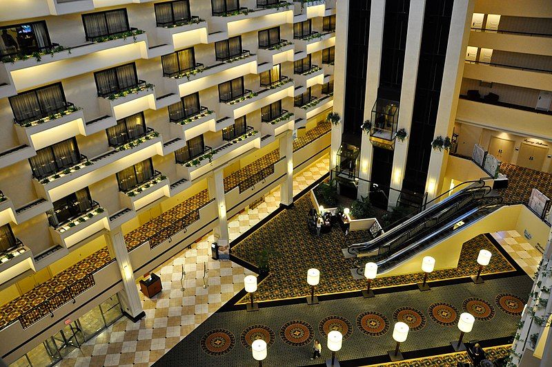 File:Hyatt Regency Savannah.jpg