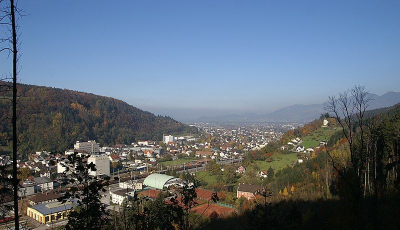 File:LevisAltenstadt.JPG