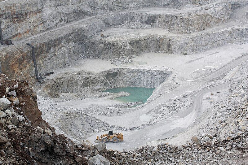 File:Limestone quarry.jpg