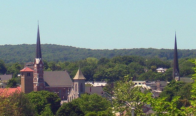 File:Middletown, NY, skyline.jpg