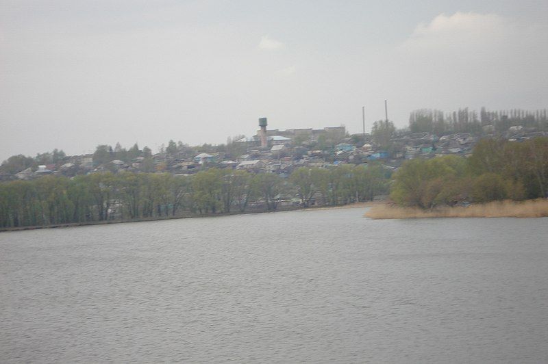 File:Nizhnedevitsk.JPG