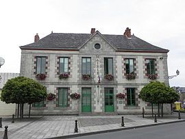 The town hall in Romillé