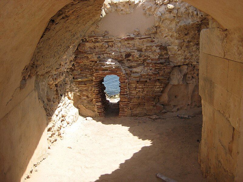 File:Seaside Bath Sabratha01.JPG