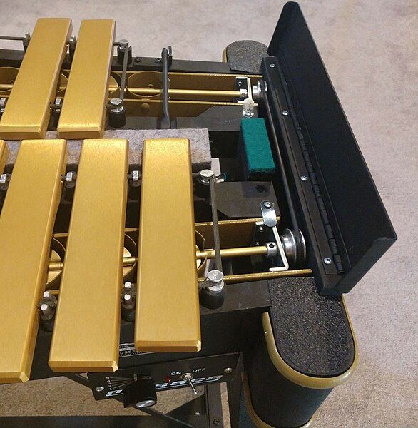 File:Vibraphone motor.jpg